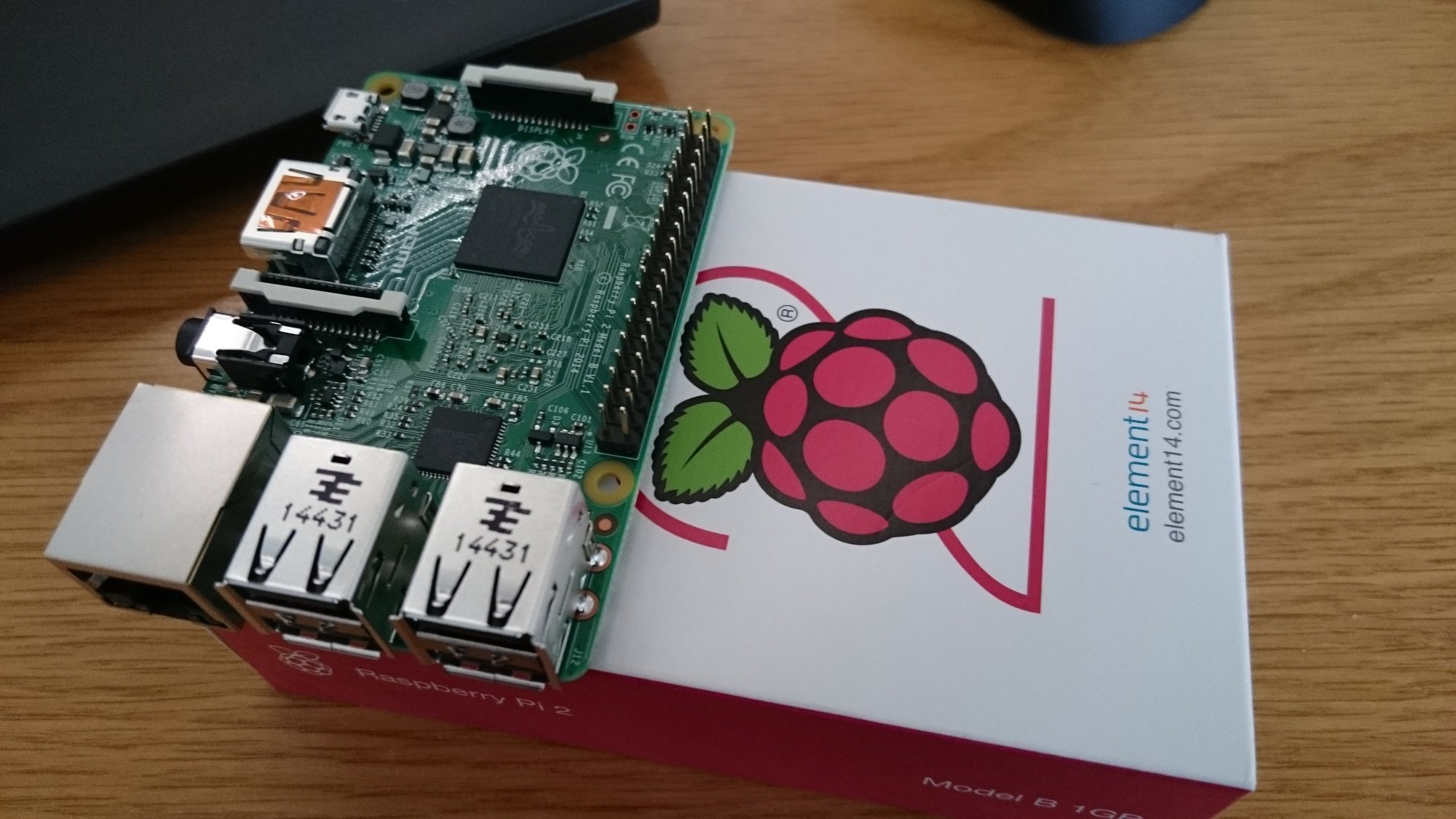 How to Install NOOBS on Raspberry Pi - Easy Guide 